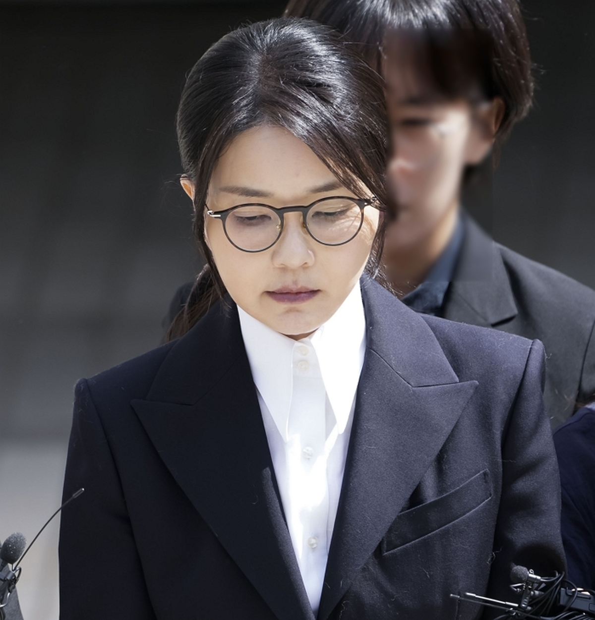 origin_영장실질심사마친김건희여사 (2).jpg