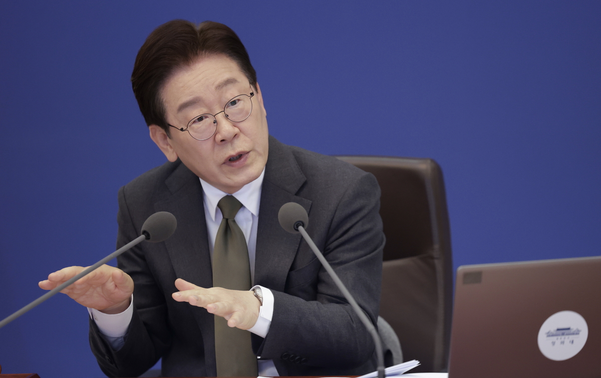 origin_국무회의주재하는이재명대통령 (2).jpg