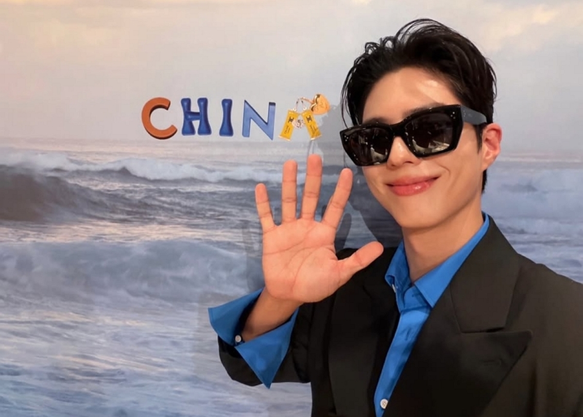 Merci, @liushishi_lss @sq_niki @waybuss Adieu, @celine (2).jpg