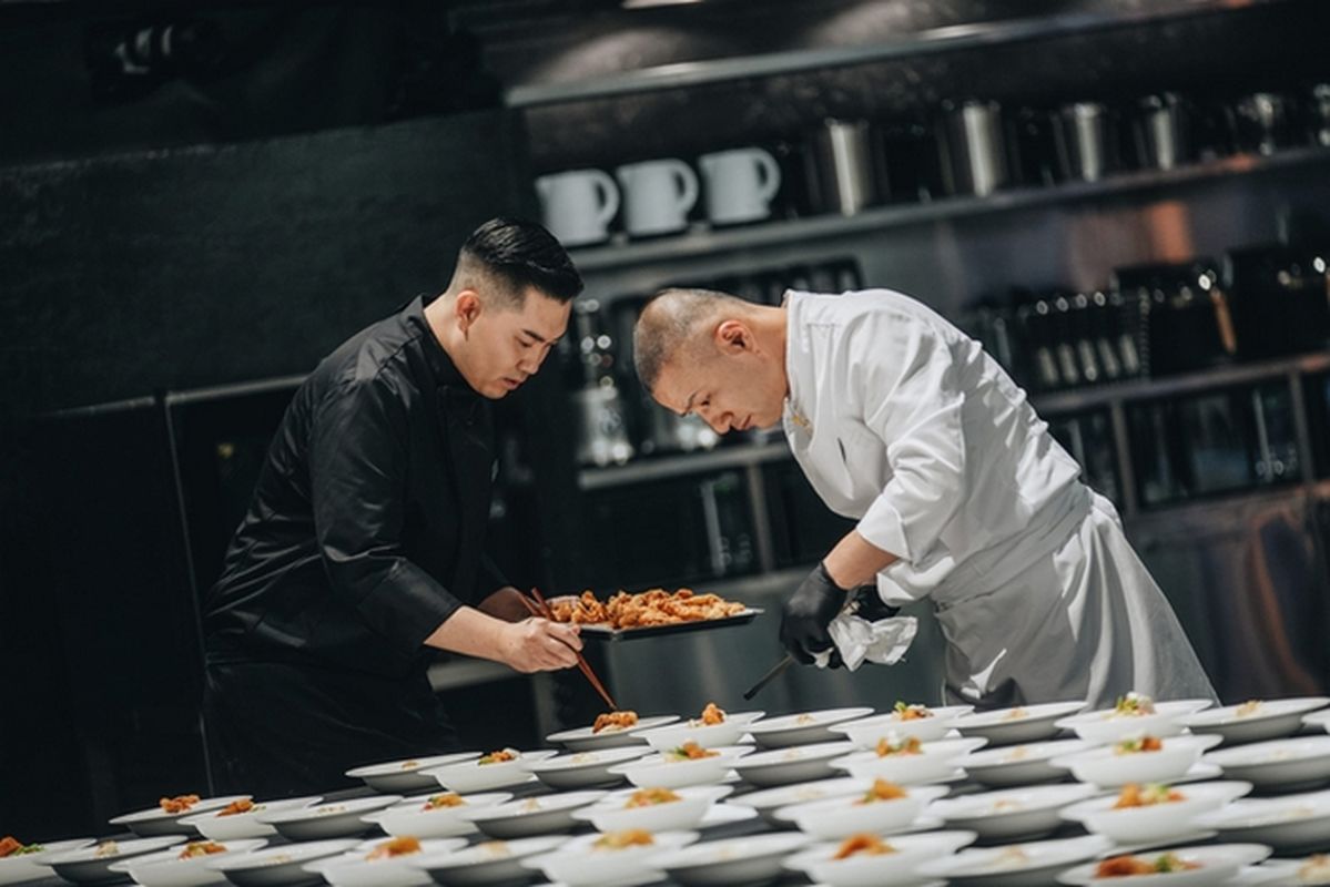 외식업계 뒤흔든 '흑백요리사' 신드롬... '셰프 IP' 전쟁 속 우려 나오는 이유