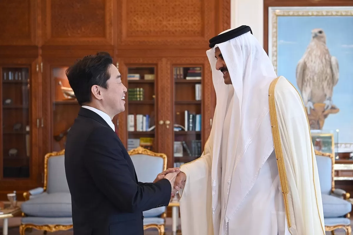 결혼식의 이미지일 수 있음