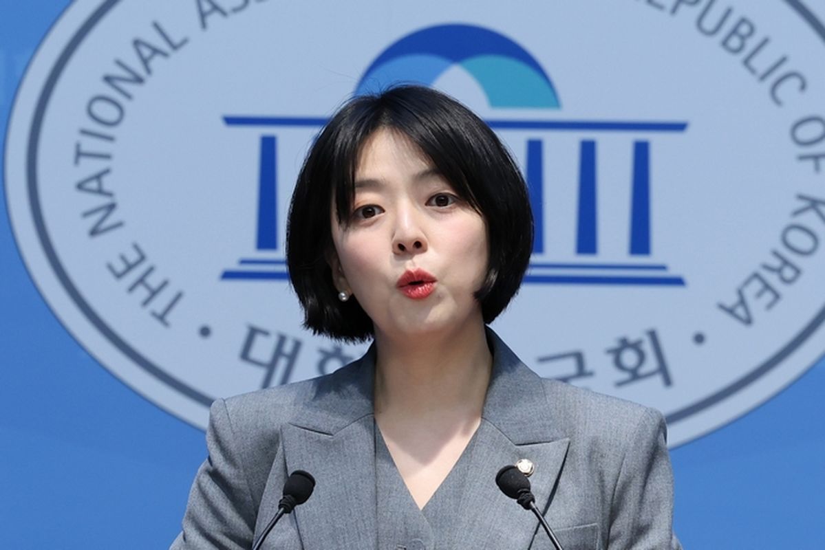 배현진, 방미 연장 장동혁 직격 