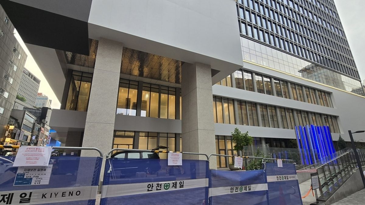 ‘1조 클럽’ 탈환한 유니클로, ‘노재팬’ 딛고 5년 만에 명동 재입성