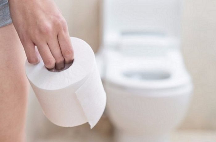 신림동 상가 화장실서 '접착제' 휴지 쓴 여성 병원 이송... 20대 남성 자수했다