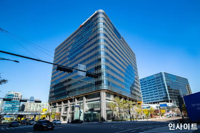 카카오게임즈 건물 / 사진=인사이트