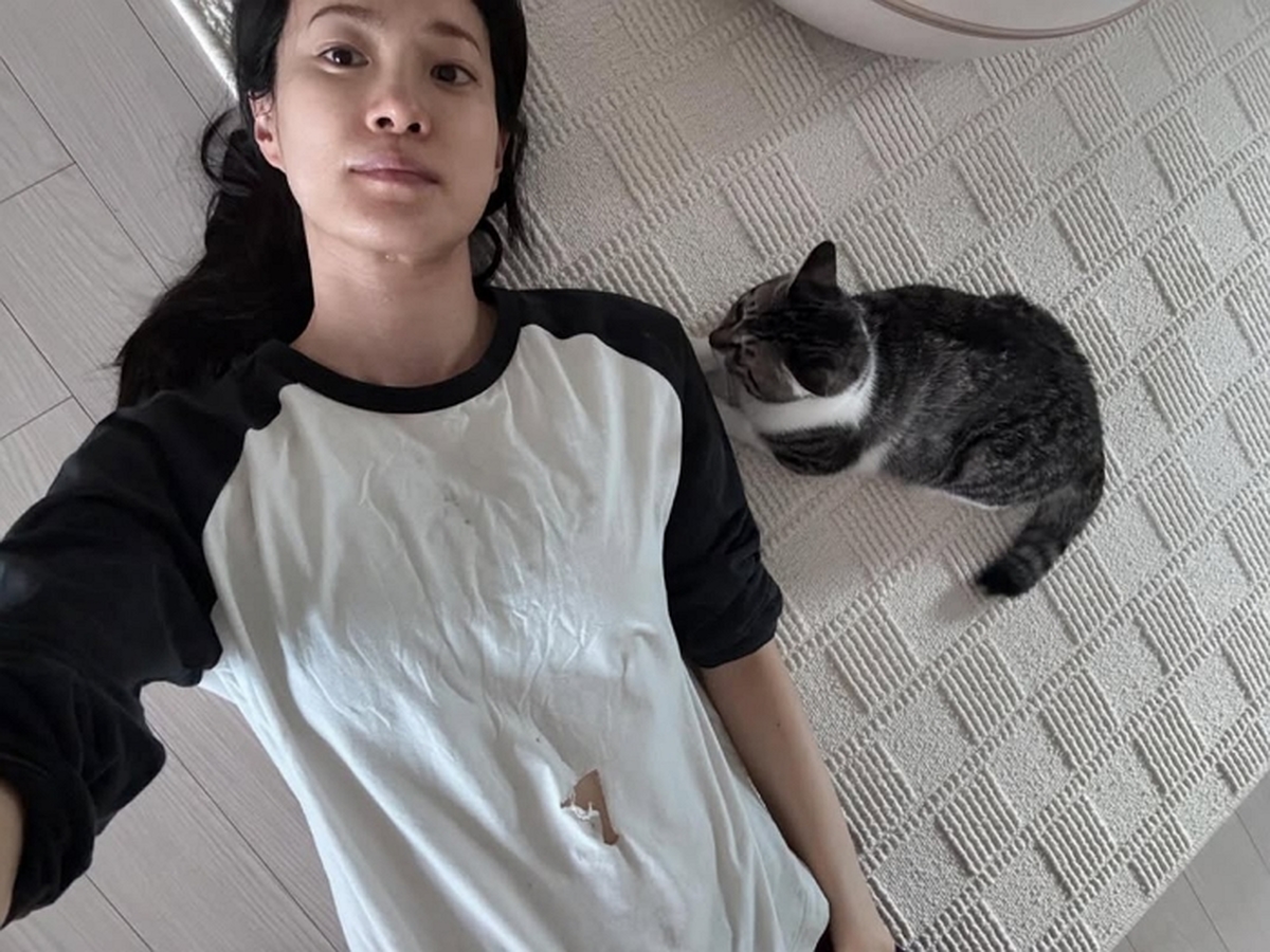 사연 없는 집 어디 있겠소 쉽게 말하지 마오가슴 쥐어뜯고 녹초가 되는 날에도 작은 마음엔 사랑 사랑 사랑뿐이네.jpg