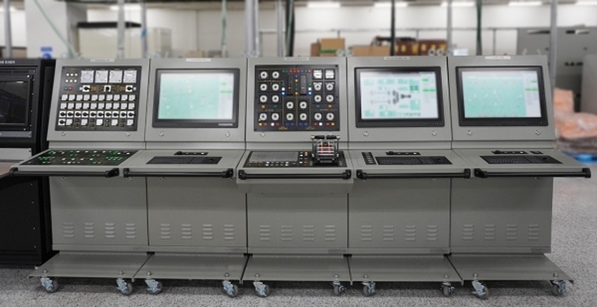 차세대 호위함 ‘울산급 배치-IV(FFX Batch-IV)’에 탑재될 한화시스템의 통합기관제어체계(ECS) / 한화시스템