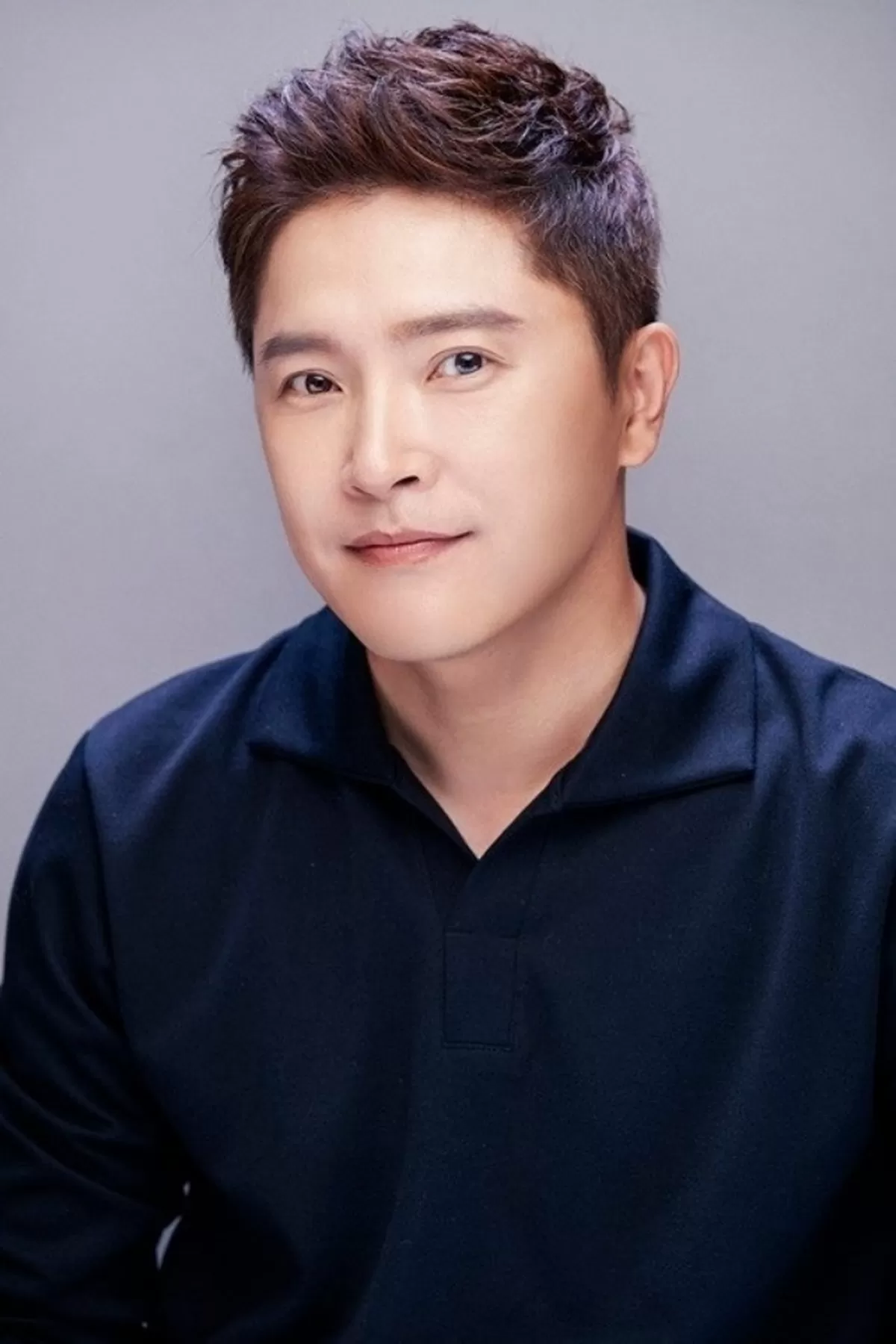 안재모가 故 박동빈의 빈소를 3일째 지키며 끝내 눈물을 보였다.사진= 안재모가 故 박동빈의 빈소를 3일째 지키며 끝내 눈물을 보였다. 사진=와이피플이엔티 제공