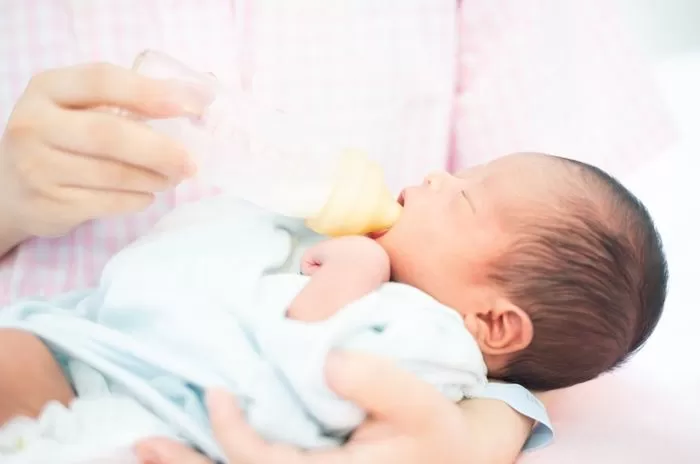 젖동냥,심청이 젖동냥,모유은행,신생아 모유,산후조리,모유수유,할아버지 모유