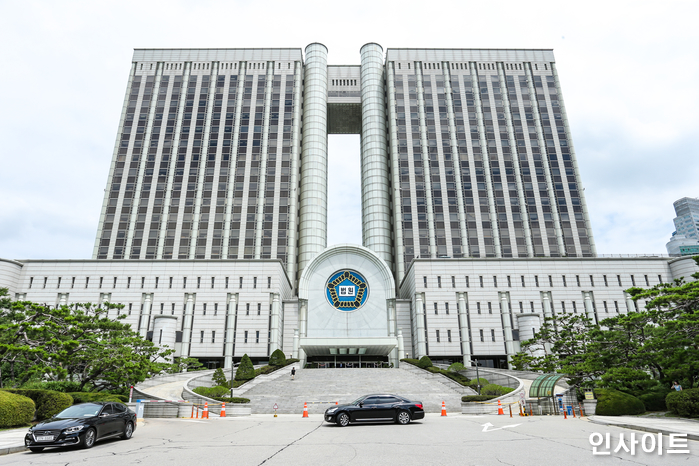 ‘김건희 2심 유죄 선고’ 신종오 서울고법 판사, 법원 청사서 숨진 채 발견