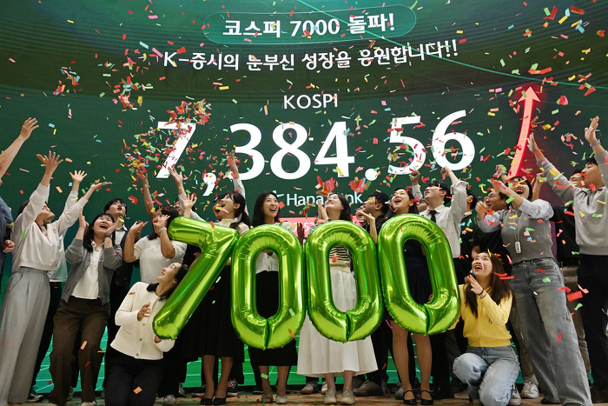 “내가 팔면 오르네”... 칠천피 시대, 개미들 ‘빚투’ 사상 첫 36조원 돌파