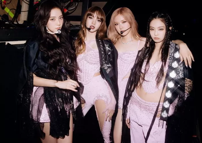 Instagram 'blackpinkofficial'