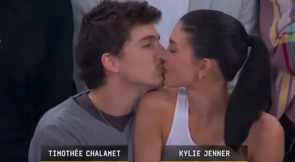 kylie-jenner-timothee-chalamet-cute-127184661.jpg