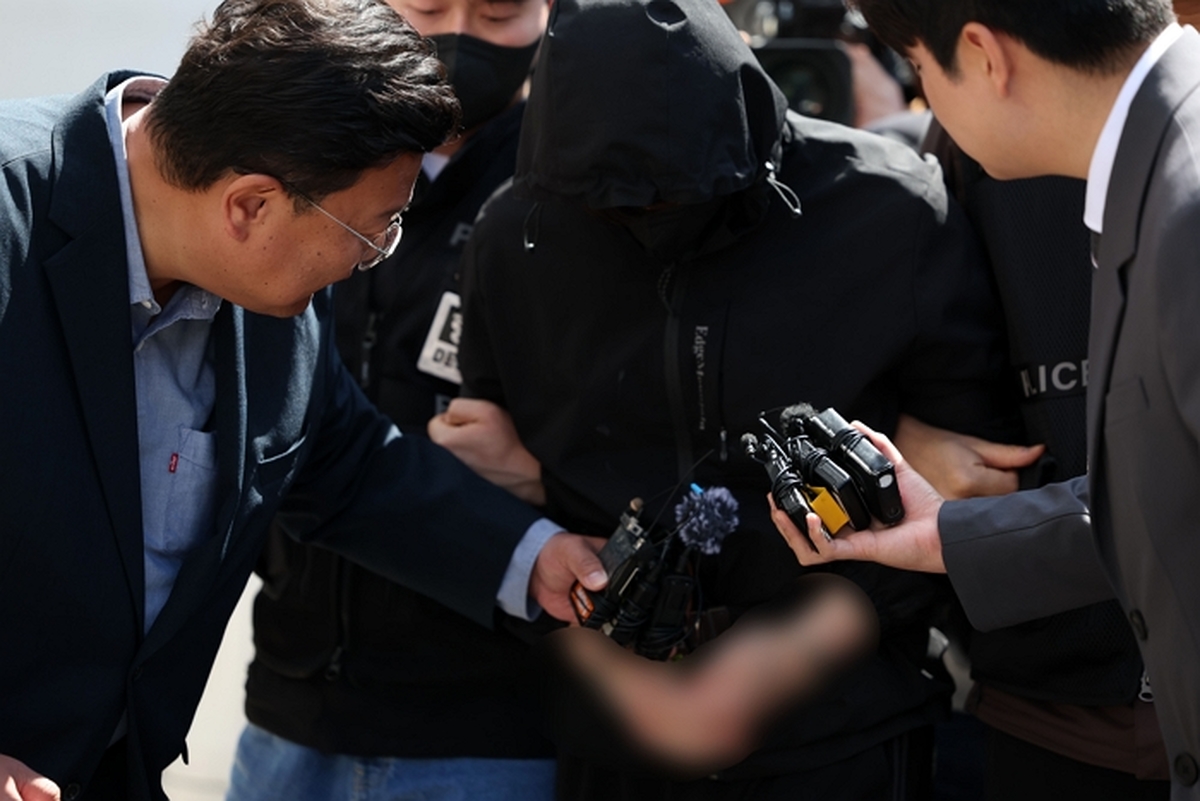 origin_광주여고생살해범영장심사.jpg