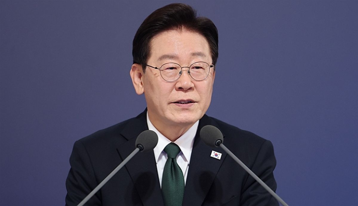 李대통령 지지율 61%... '경제·민생' 긍정 평가 속 2주 전보다 3%p 하락