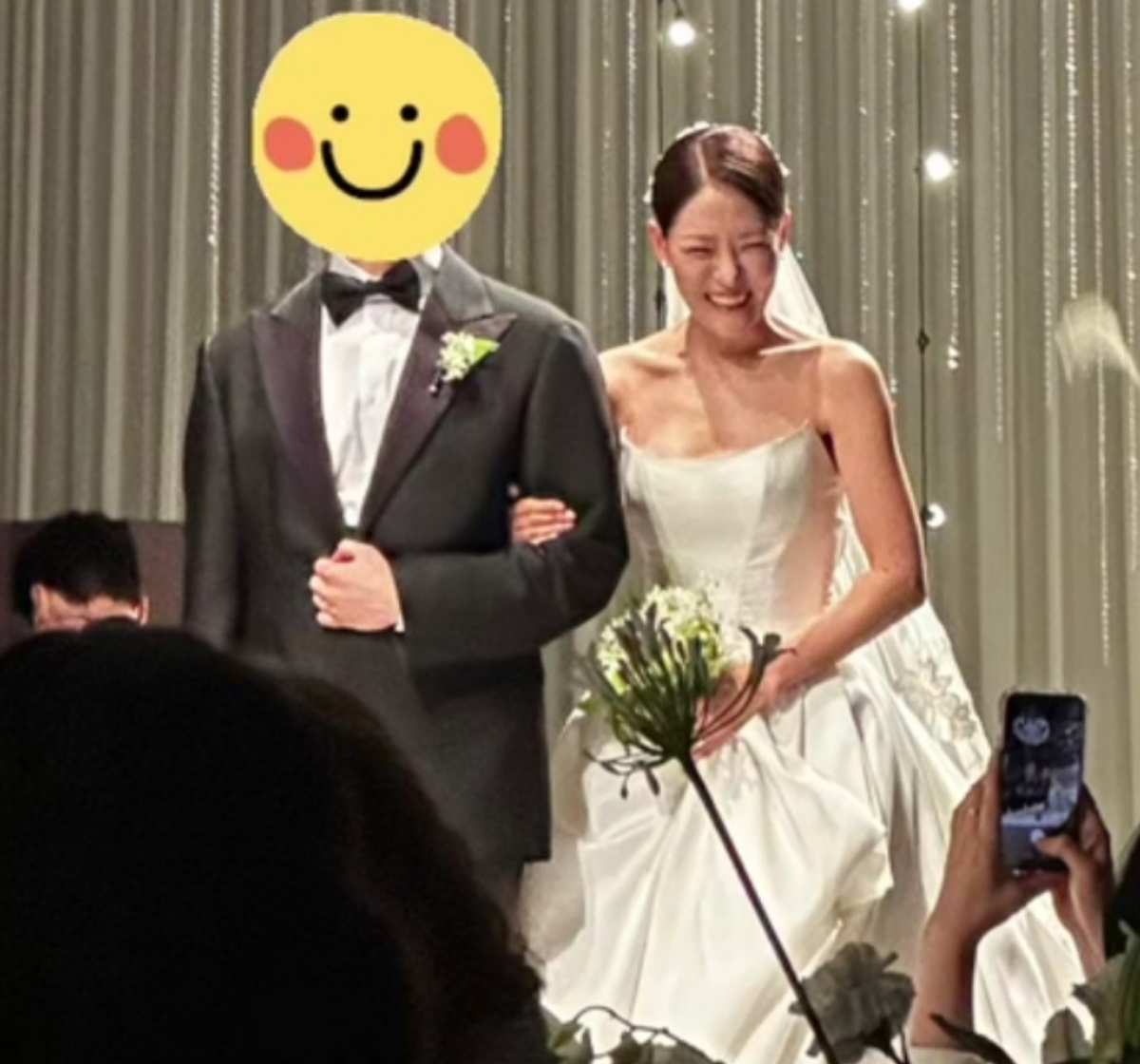‘중식여신’ 박은영, 결혼식 현장 공개됐다... 하석진 닮은 의사 남편 눈길