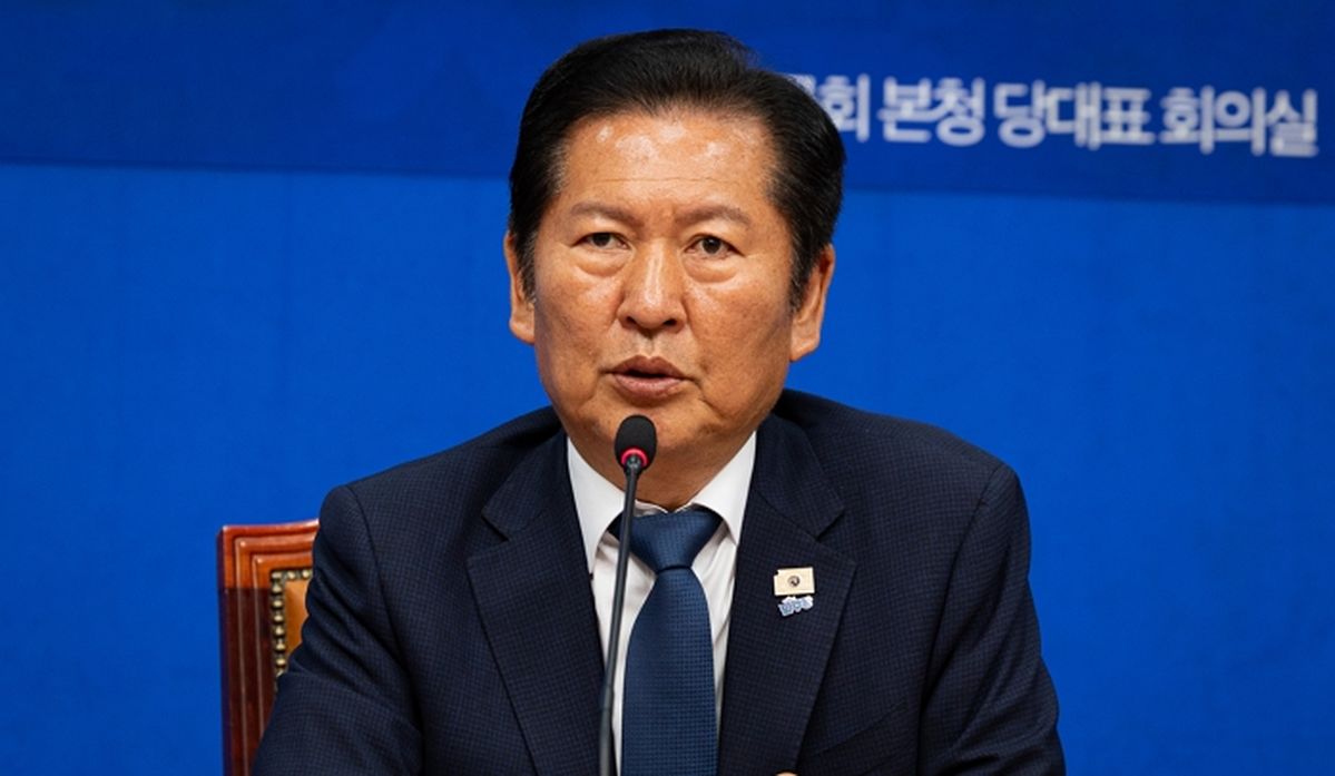 정청래 “내가 가장 강력한 친명... 친청 없어 이간질 말라”