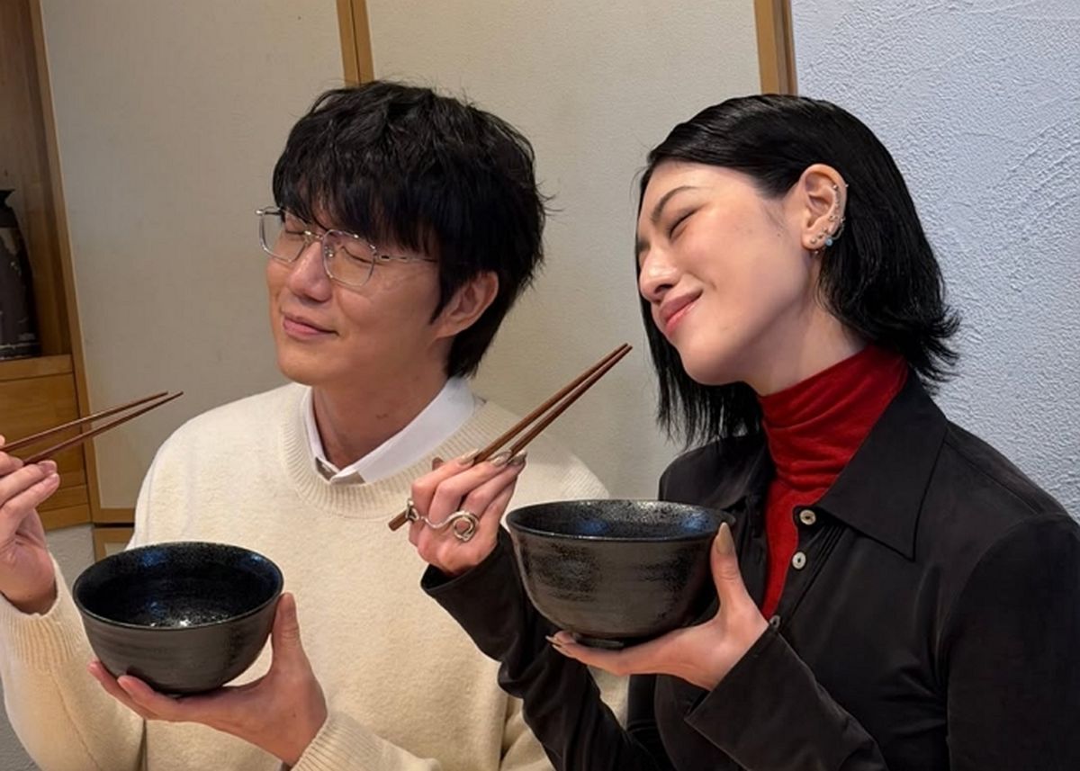 성시경, 18살 연하 여배우와 묘한 기류?... 사귀라는 말에 입장 밝혔다
