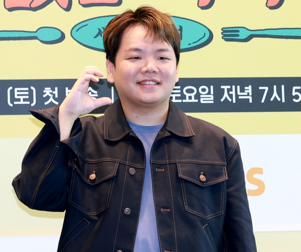 origin_곽준빈하트뿅.jpg