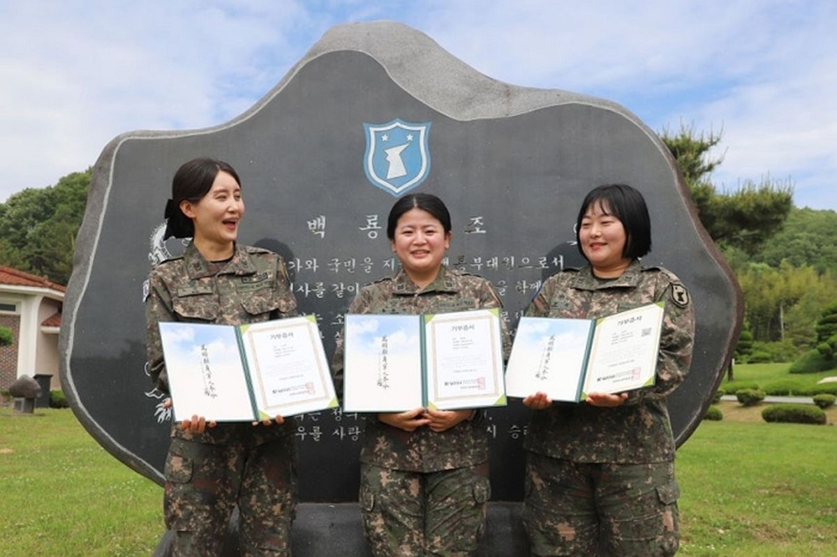 소아암 환아 위해 '모발 기부'한 육군 32보병사단 여군 부사관 3인방