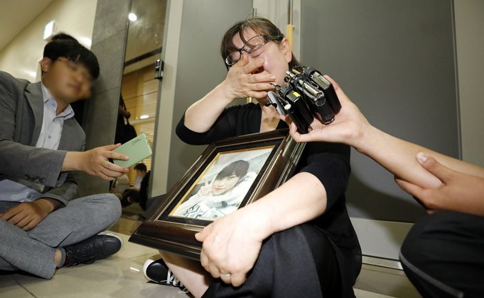 ‘학폭재판 노쇼’로 불출석 패소 판결 받게 한 권경애 변호사, 6500만원 배상 확정