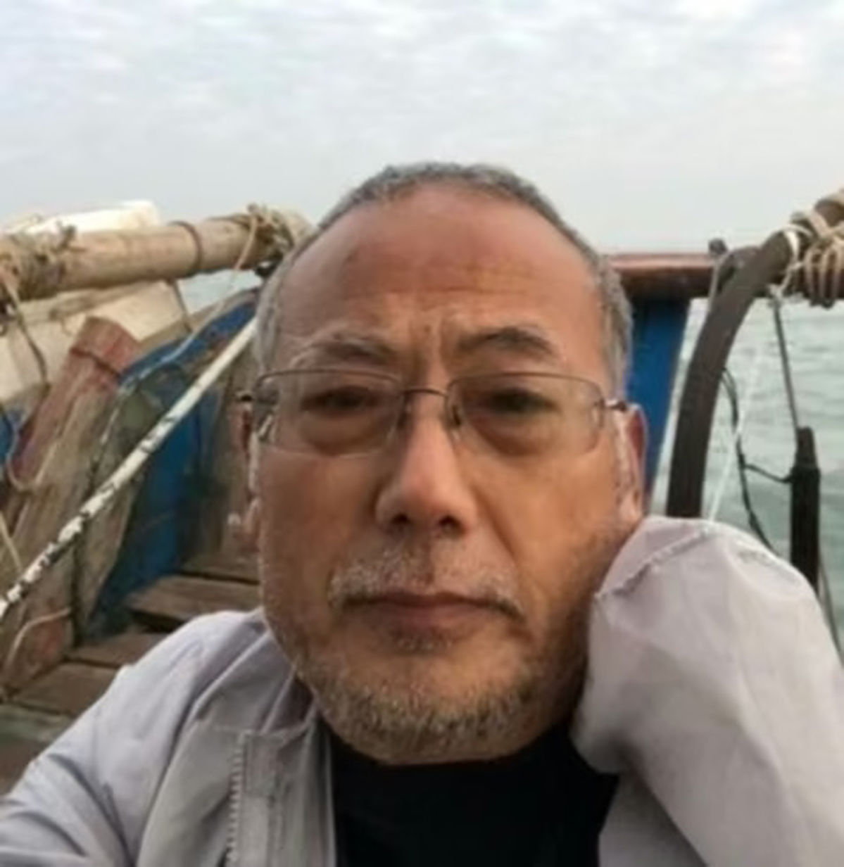 한밤 중 태안 앞바다로 ‘고무보트 밀입국’한 중국인의 정체