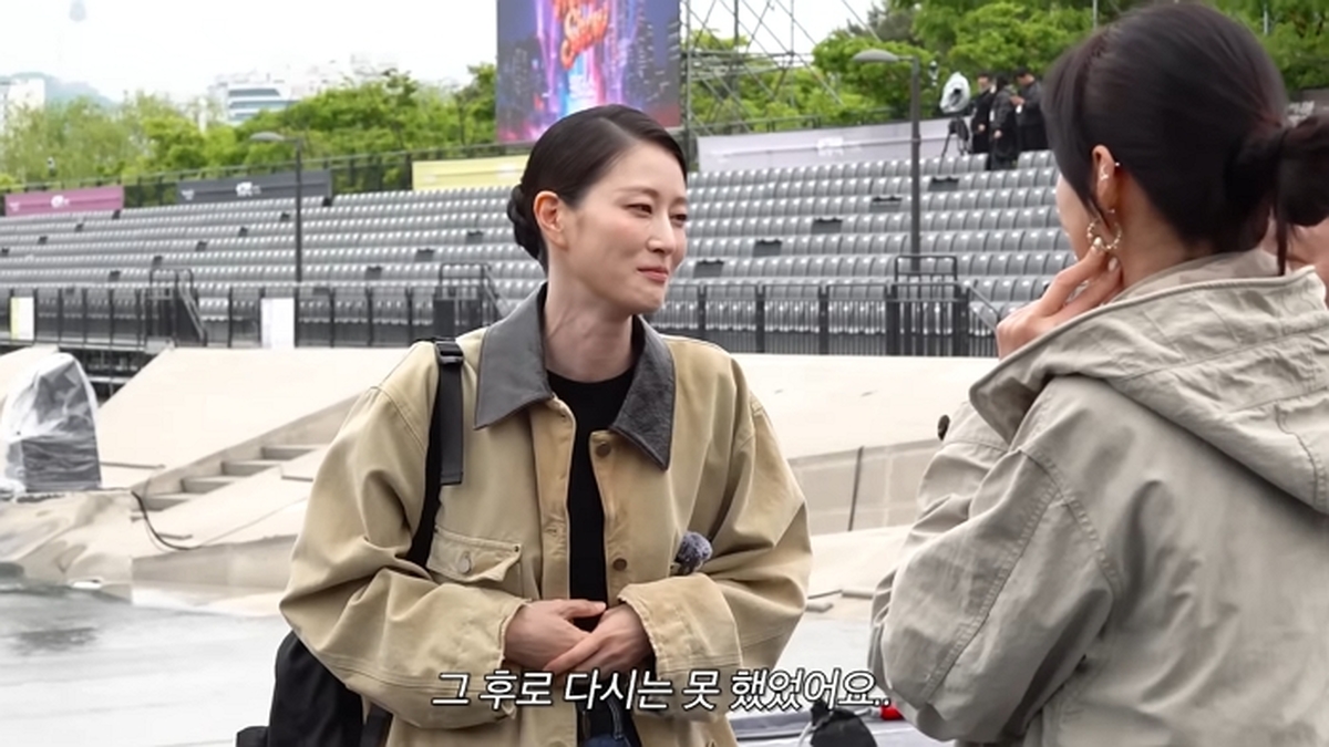 🔥신인시절 앙드레김에 찍혔던 이현이, 21년만에 메인 모델로 복귀✨ (앙드레김 패션쇼,한강 런웨이) 5-46 screenshot.jpg