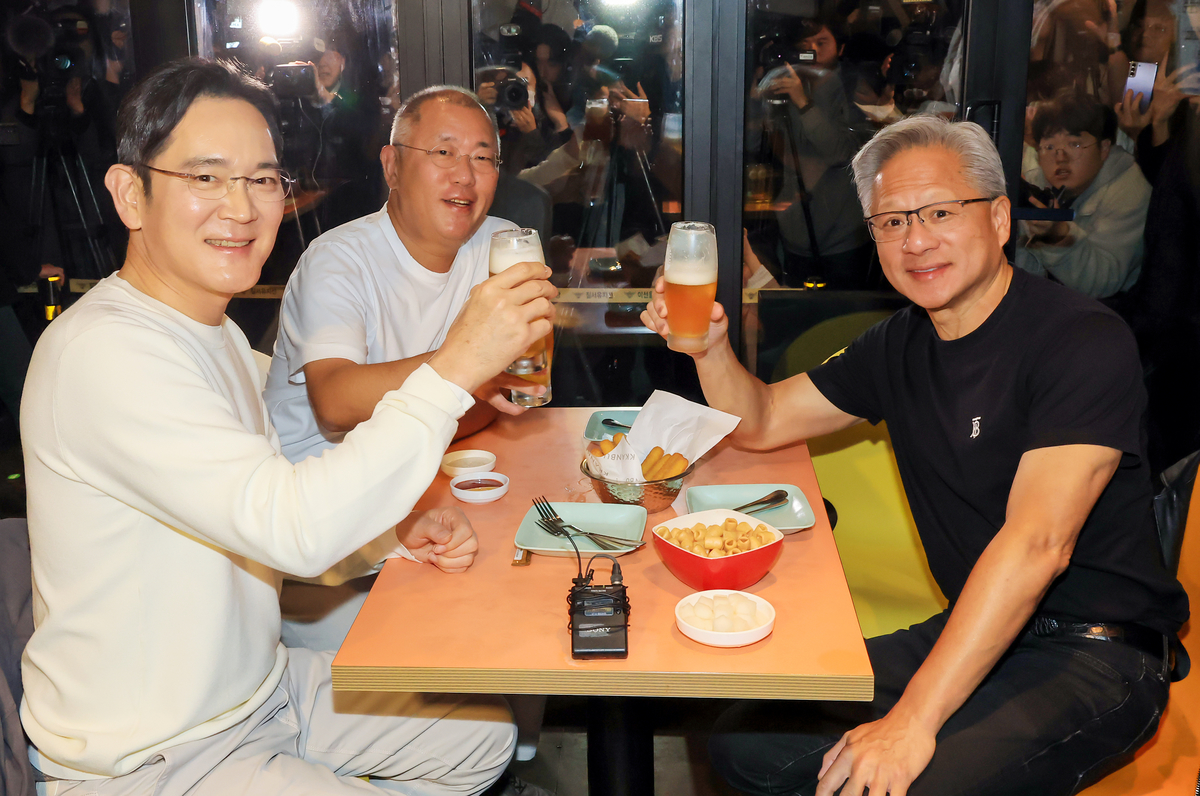 origin_젠슨황·이재용·정의선치맥회동…우리는AI깐부.jpg