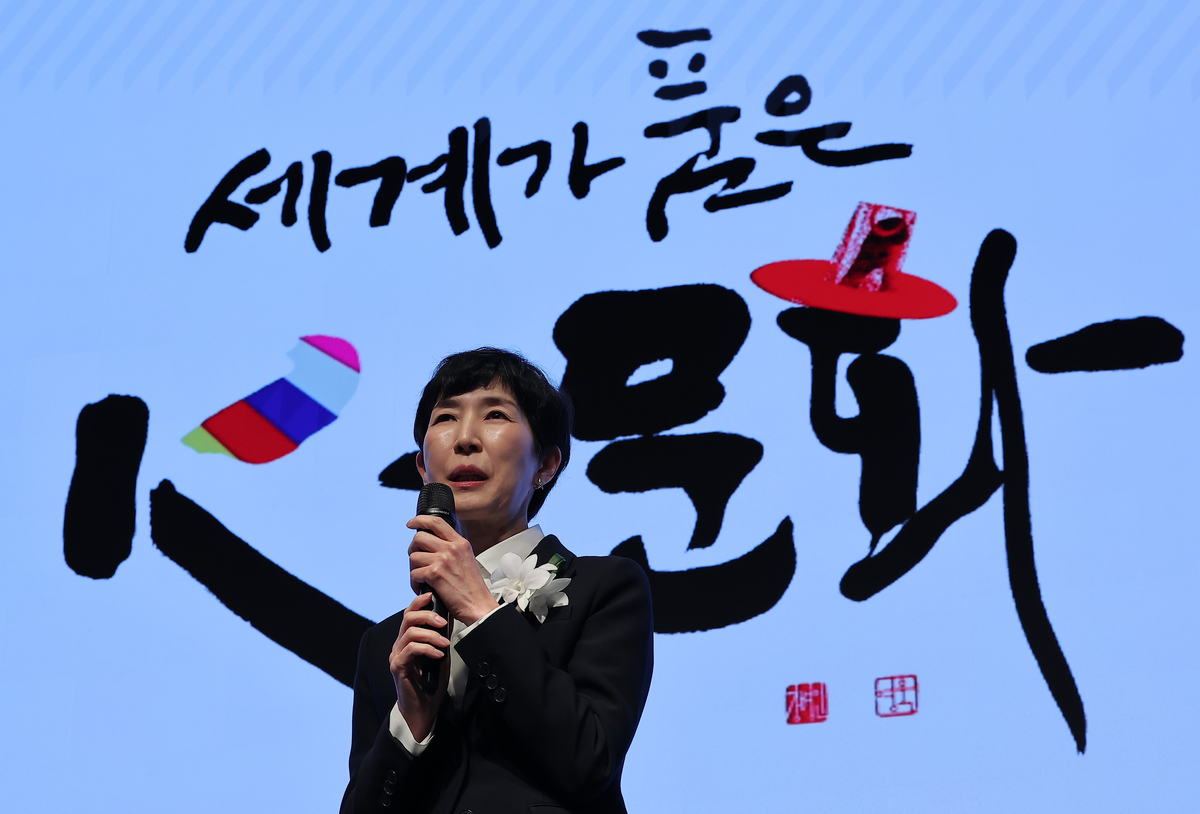 origin_수상소감전하는김정수삼양식품부회장.jpg