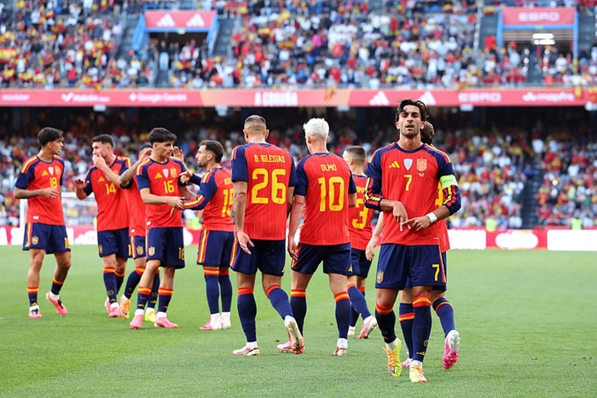 GettyImages-2279857620.jpg