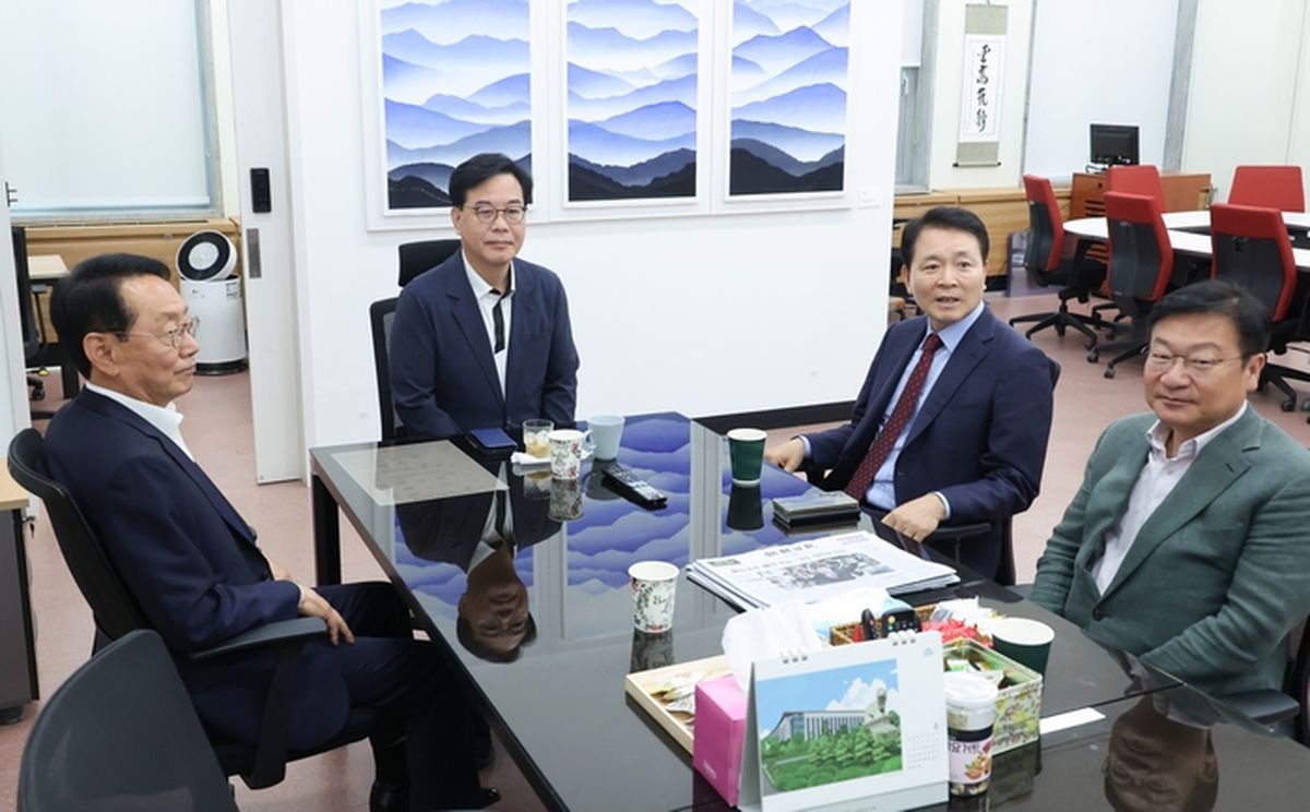 국민의힘 원내대표 선거 10일로 하루 연기... '밀실 야합' 논란에 한 발 물러서