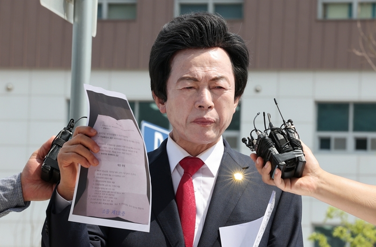 origin_신도성추행관련입장밝히는허경영.jpg