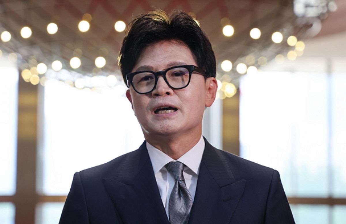 정점식엔 축하난 보낸 한동훈... 장동혁 향해 “물러날 때 알아야”