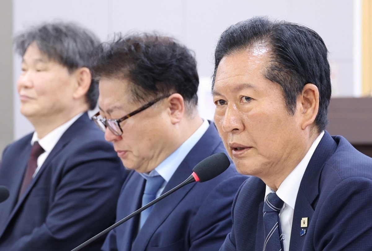 origin_이재명정부출범1주년토론회발언하는정청래.jpg