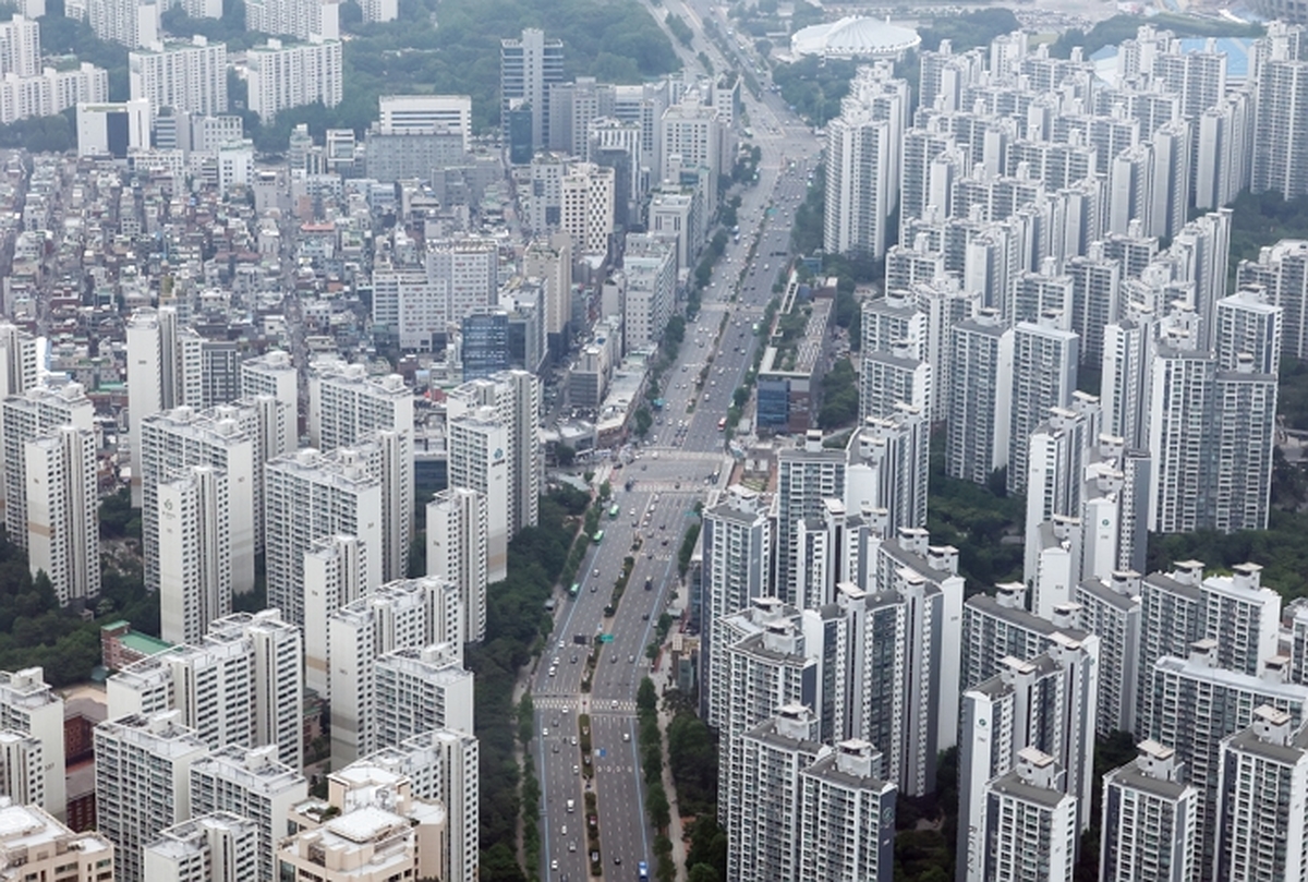 origin_서울아파트값상승폭주춤…강남구3개월연속하락폭확대.jpg