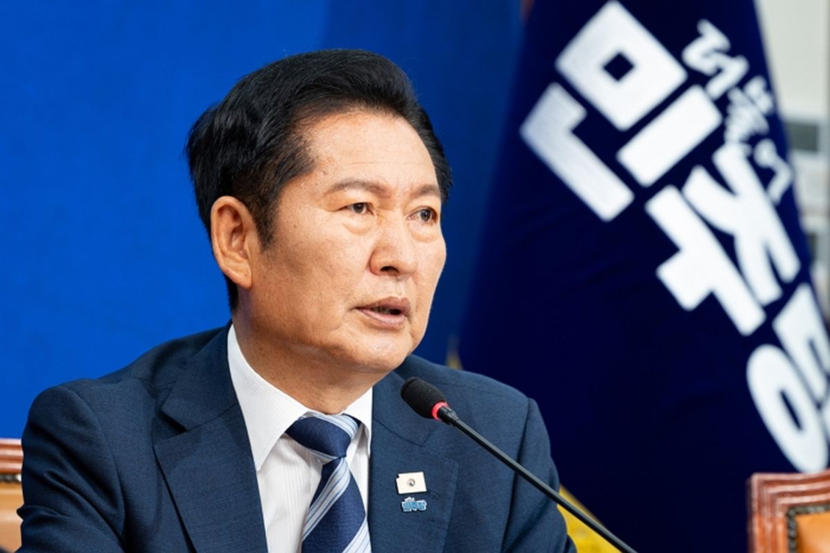 정청래, 18일 이 대통령 귀국 후 거취 표명할 듯... “당정청 똘똘 뭉치자” 결속 주문
