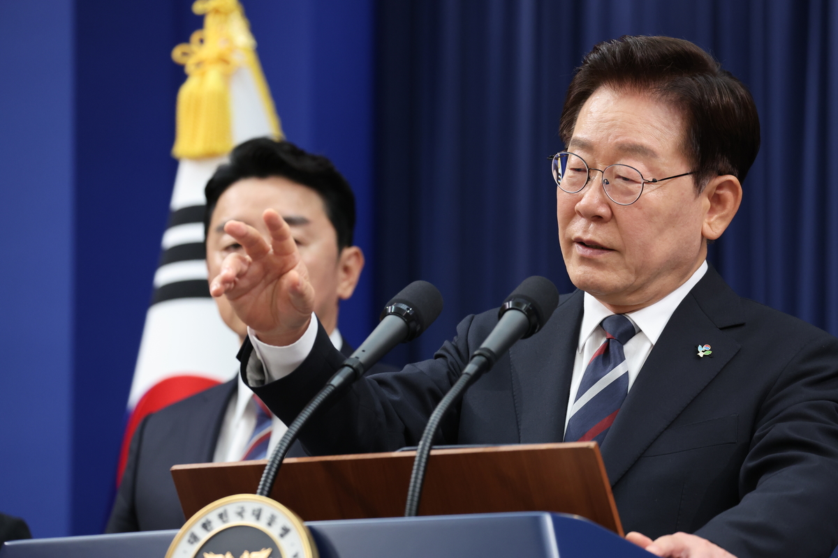 origin_이재명대통령교황DMZ·방북요청에적극고려·추진답변.jpg