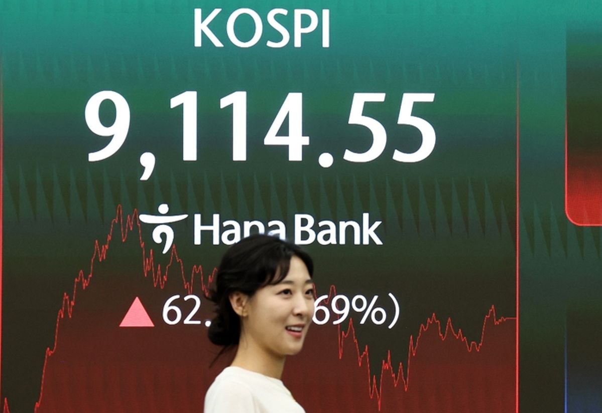 국민연금, 4일간 1.3조 매도 폭탄... 다시 담은 종목은?