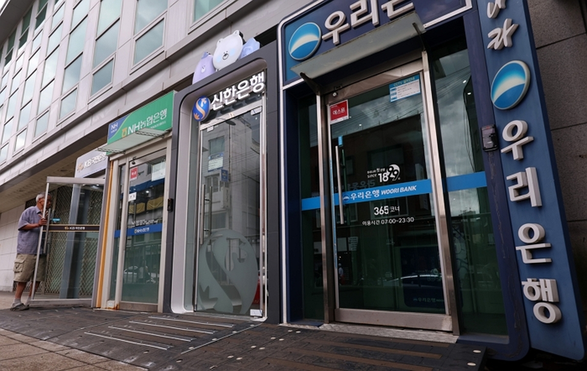 증시 활황에 은행 ‘가계대출’ 폭증... 3개월 사이에 8조원 더 급증했다