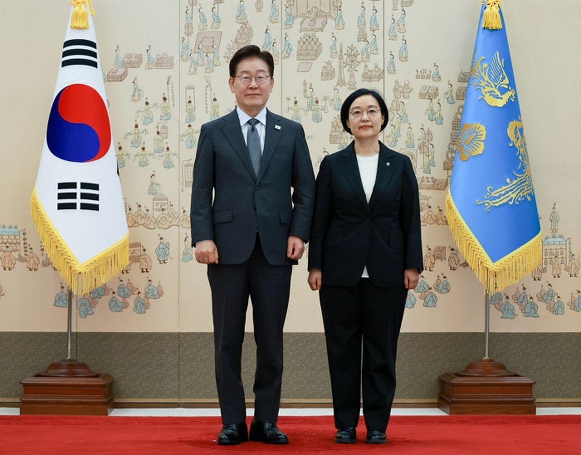 李대통령, 한성숙 신임 국무총리에 임명장 수여... 오늘(1일) 임기 시작