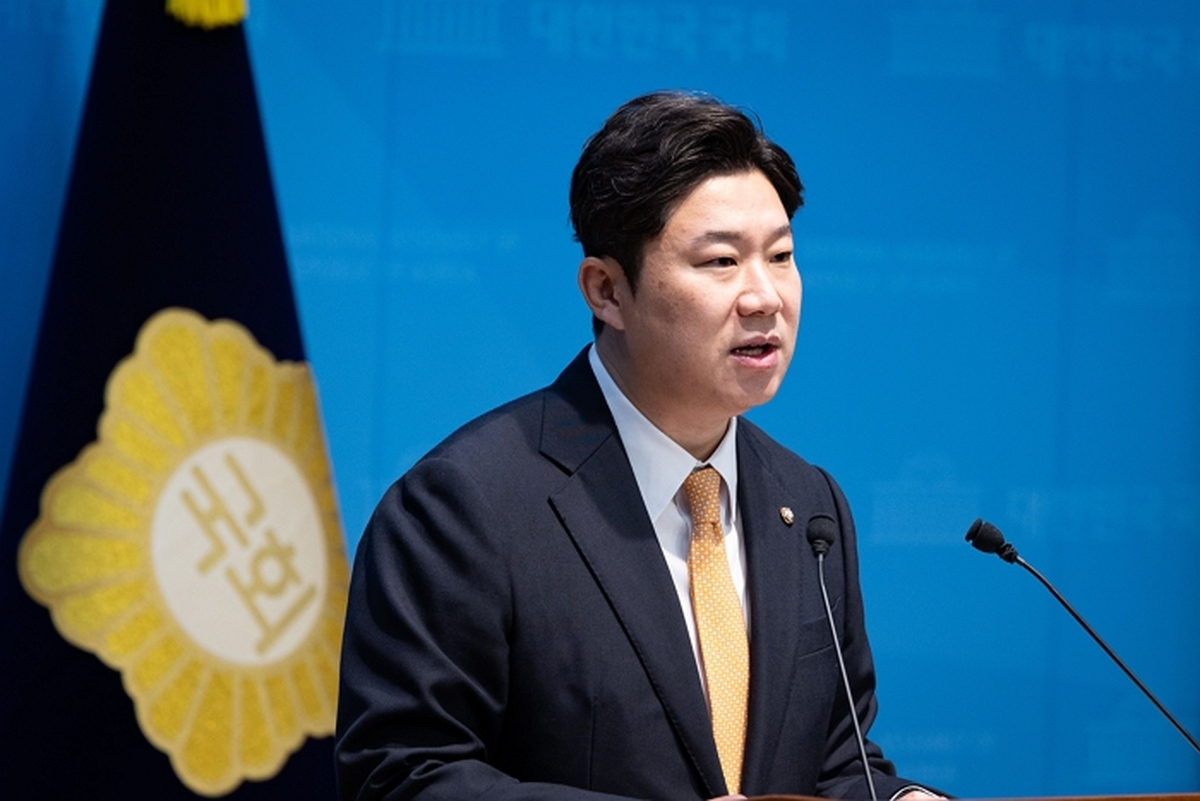 origin_진종오정몽규·홍명보도피성사퇴로해결될문제아냐.jpg