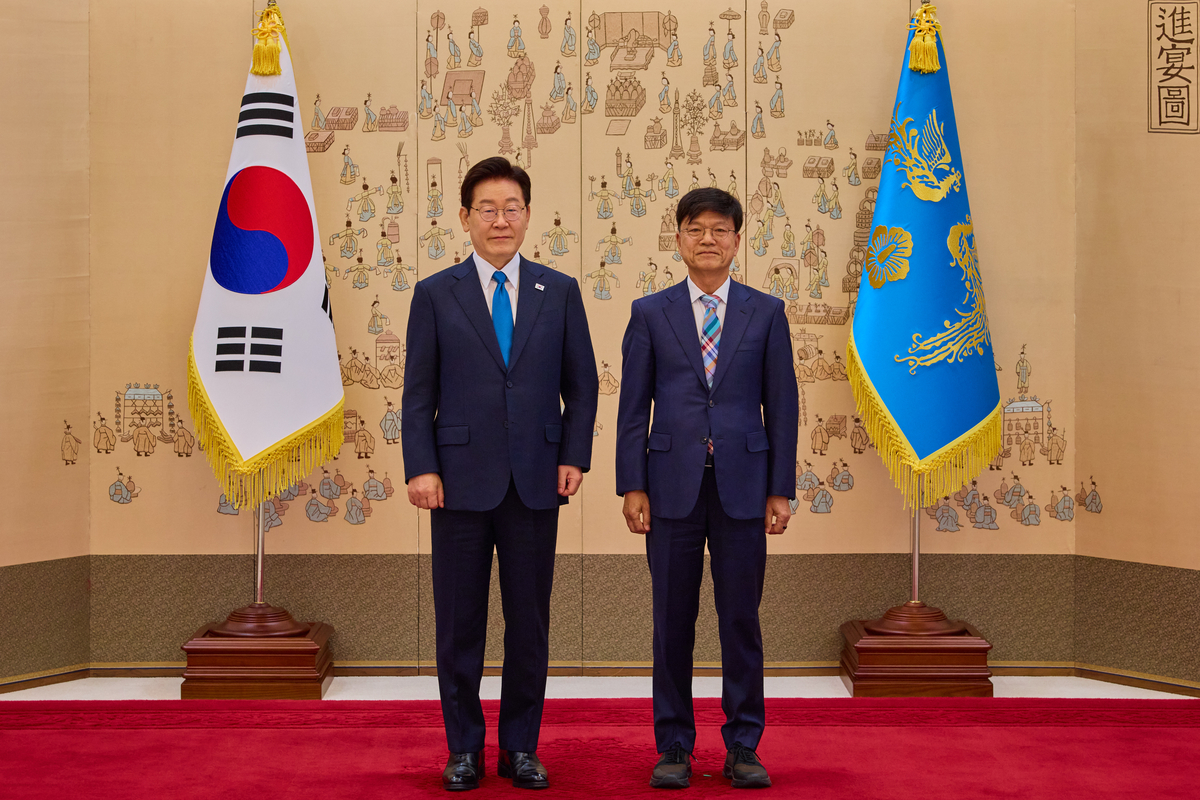 origin_이재명대통령이병태규제합리화위원회부위원장위촉장수여.jpg