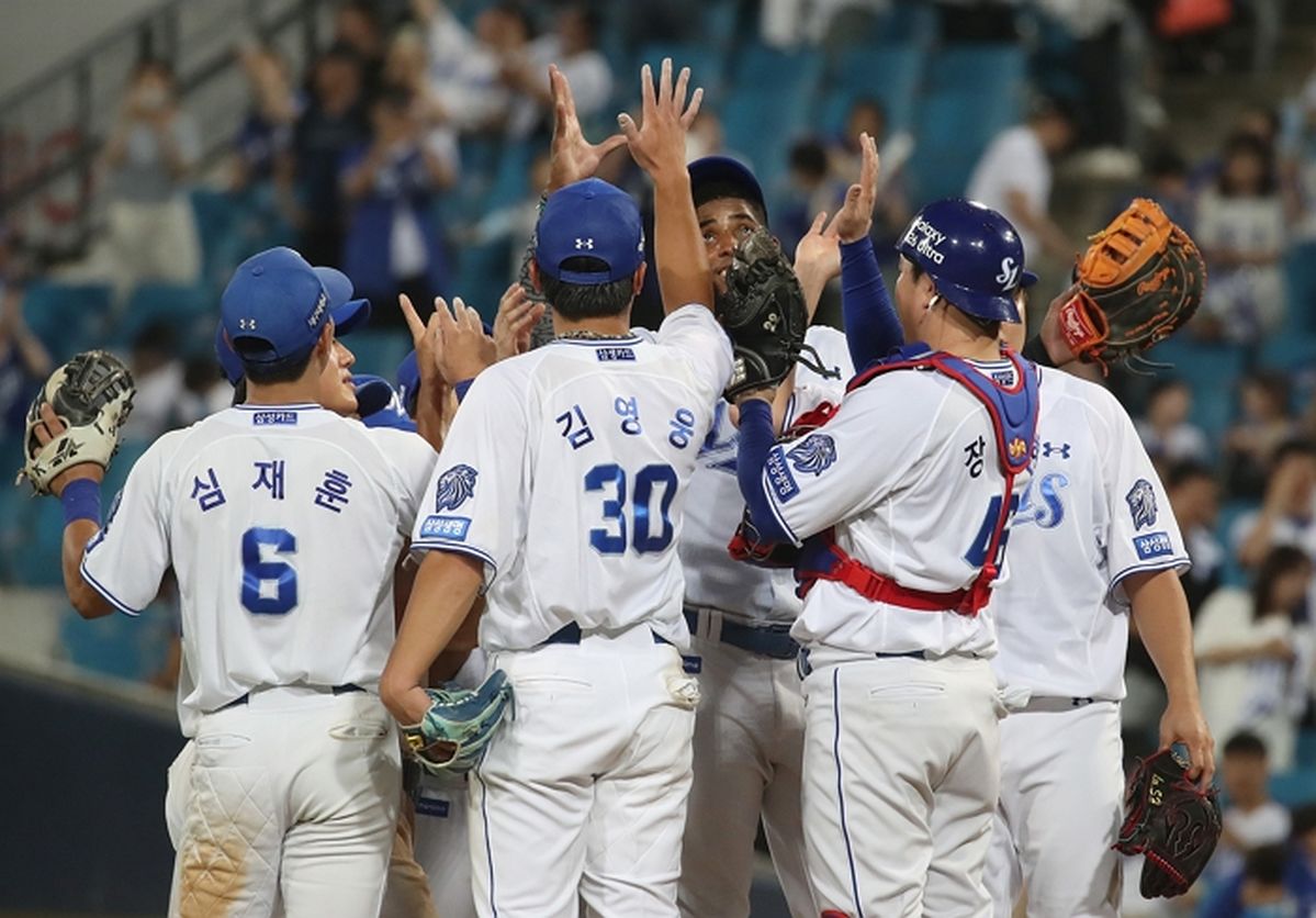 삼성, LG전 5회 빅이닝으로 선두 탈환... 전반기 마지막 날, 야구팬들 뜨겁게 한 KBO 명승부