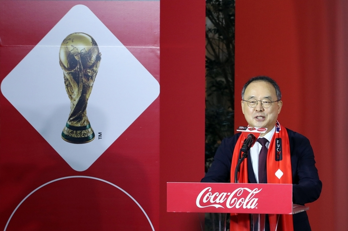 origin_축사하는이용후대한축구협회부회장.jpg