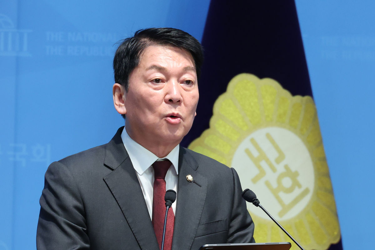 안철수 “한동훈 복당 반대, 우리 당 얼씬도 말라... 창당한다면 응원”