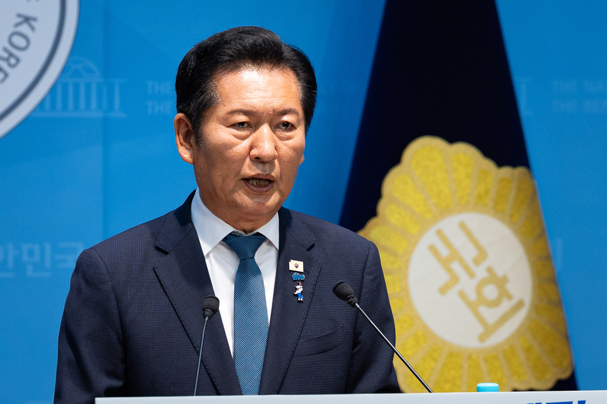 origin_정청래당대표직이용해대선출마안한다.jpg