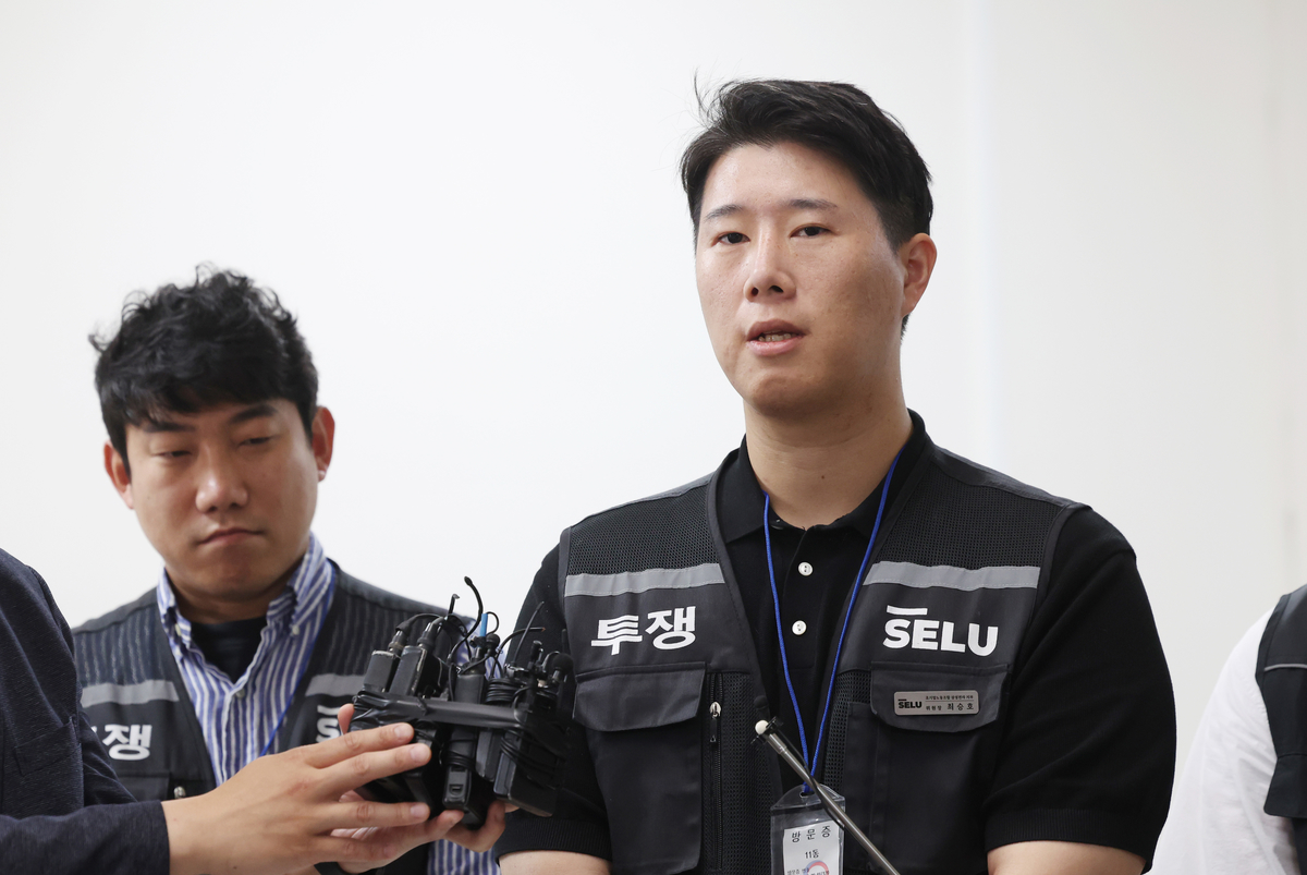 origin_삼성전자노·사협상결렬입장밝히는최승호위원장.jpg