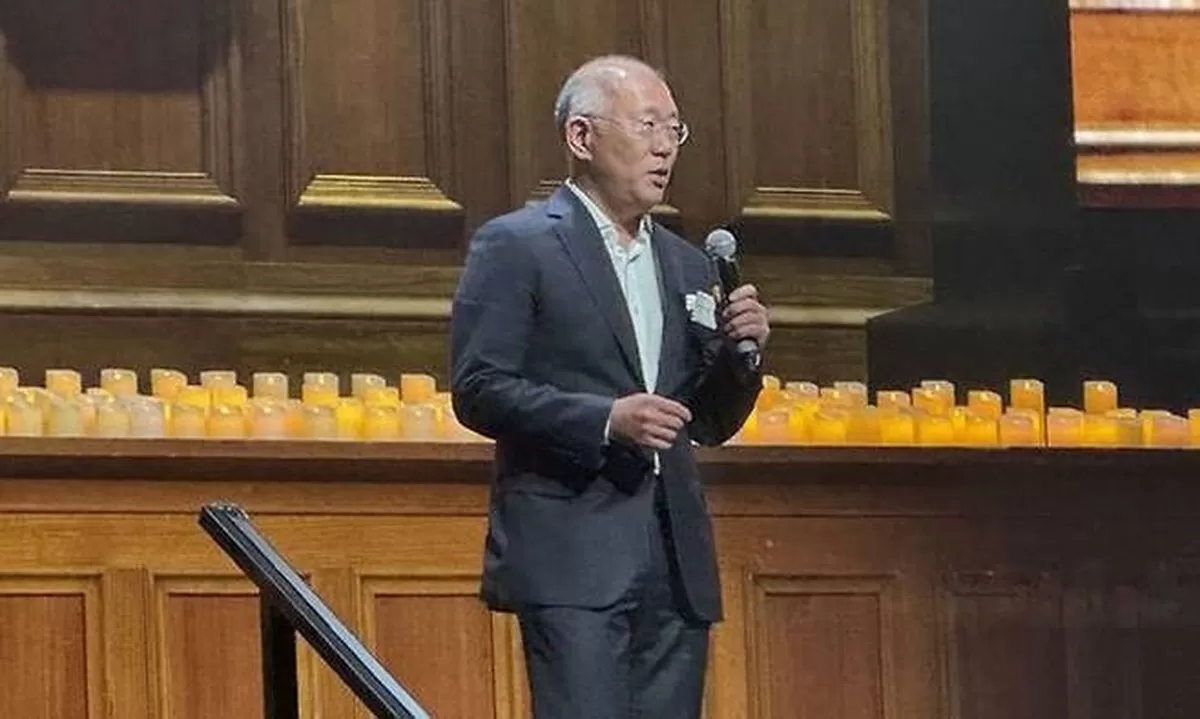 정의선 현대차그룹 회장이 지난 1일(현지시간) 호주 멜버른에서 열린 ‘2026 기아 호주오픈’ 행사에서 발언하고 있다. 링크드인 캡처