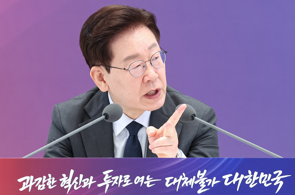 이재명 대통령이 13일 청와대 영빈관에서 열린 2026년 국가재정전략회의에서 발언하고 있다. 2026.7.13/뉴스1