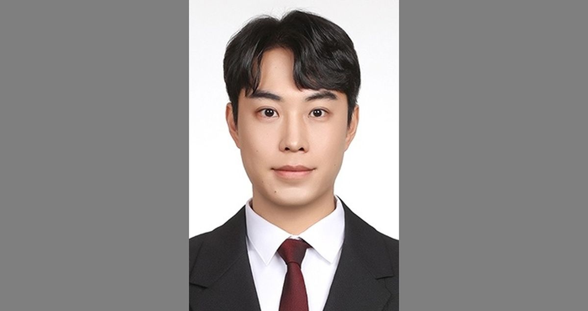 ‘미성년자 성매수’ 최영중 시의원, 휴대폰 안 내고 버티다 결국 압수수색